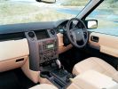 Land_Rover-Discovery_3_2005_800x600_wallpaper_12.jpg