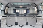 G1427-Land-rover-discovery-dog-guard-fitted.jpg
